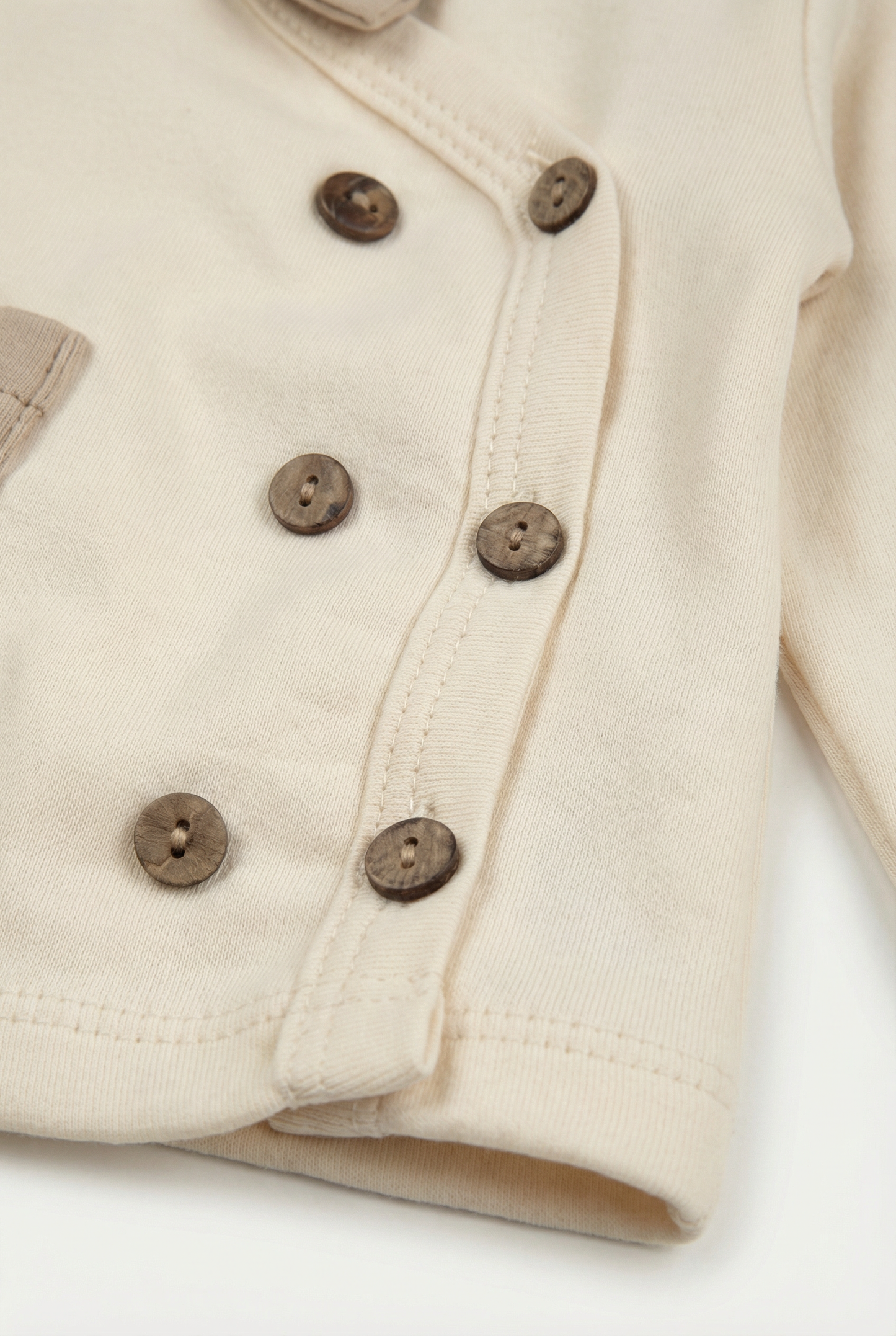 Cozy Caramel Bow Set